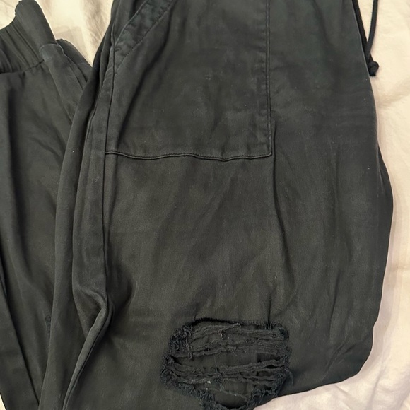 BELLA DAHL VINTAGE BLACK POCKET JOGGERS - Picture 3 of 5
